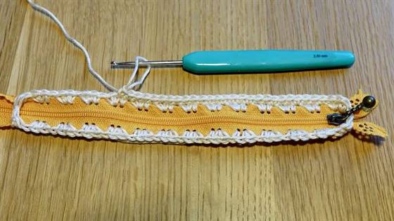 Reißverschluss umhäkeln