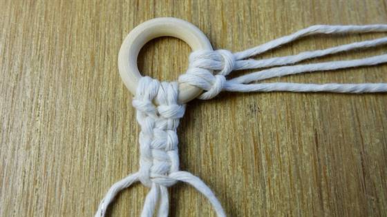 Kreuzknoten knüpfen