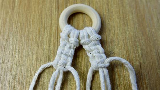 Kreuzknoten anfertigen