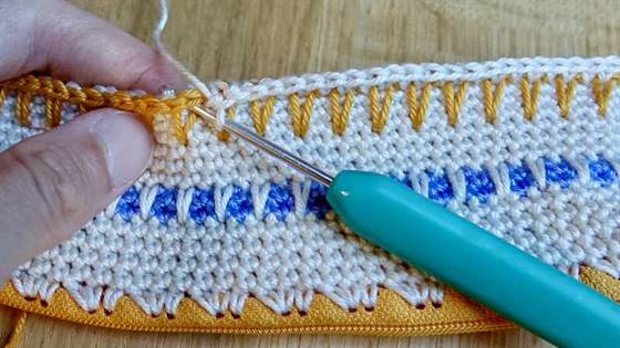 Masche tiefer einstechen