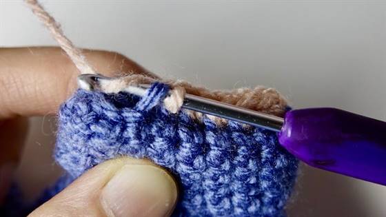 Maschen für die Hand auffassen