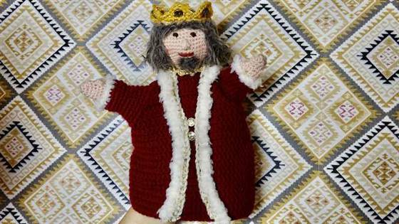Handpuppe König