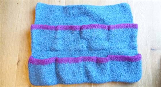 Wandutensilo nach dem Filzen in der Waschmaschine